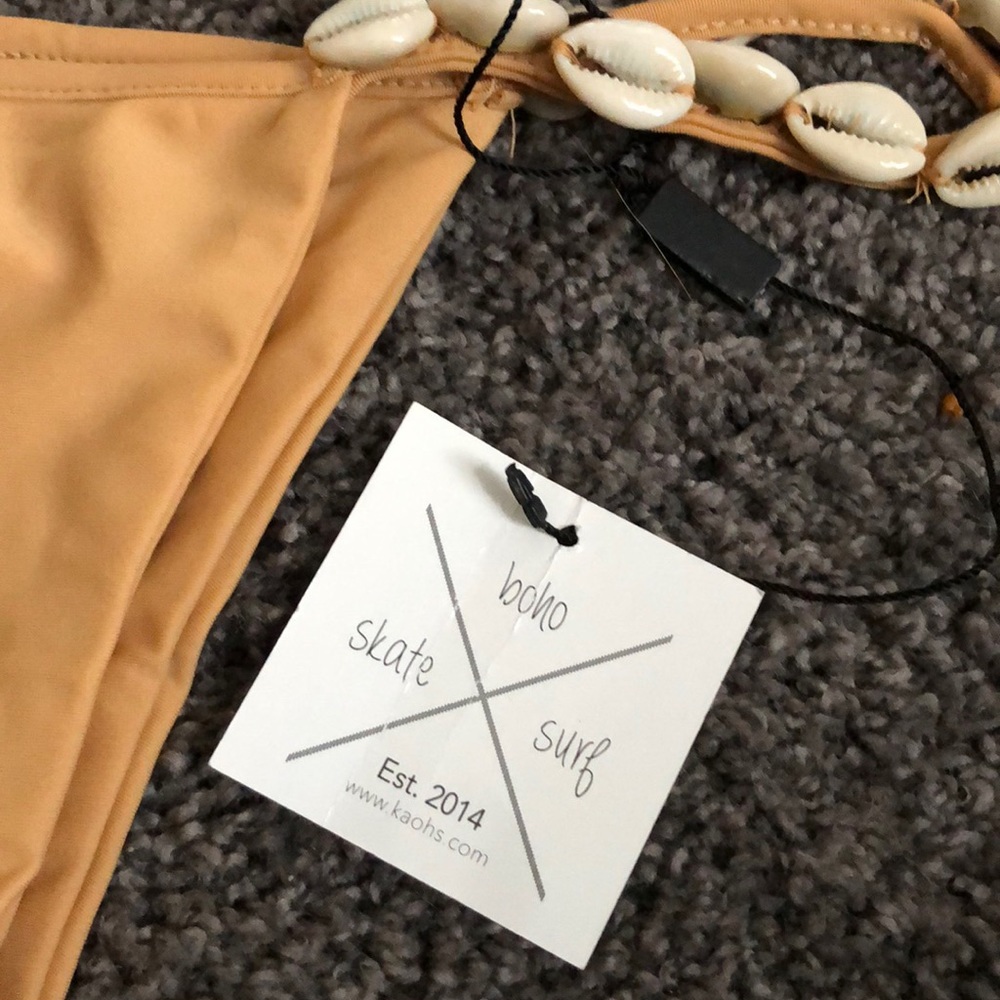 KAOHS Sand Brazilian Bottoms - Picture 3 of 5